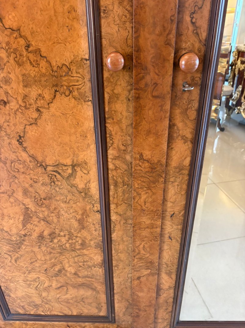 Outstanding Quality Large Antique Victorian Unusual Carved Burr Walnut 3 Door Wardrobe - Image 13